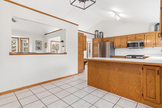 4804 106th Lane NE, Circle Pines, MN 55014