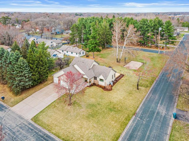 4804 106th Lane NE, Circle Pines, MN 55014