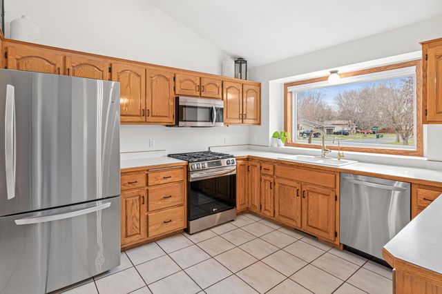 4804 106th Lane NE, Circle Pines, MN 55014