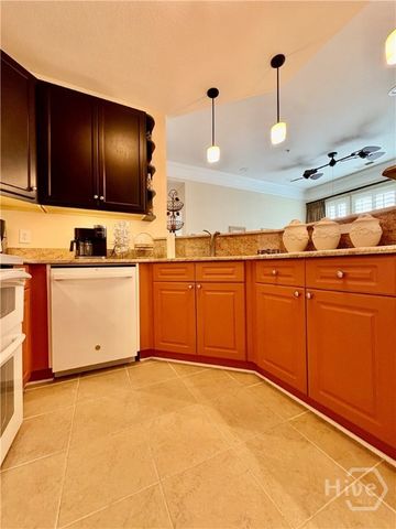 1612 Whitemarsh Way, Savannah, GA 31410