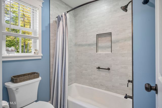 20 Sanford Lane, Kingsbury, NY 12804