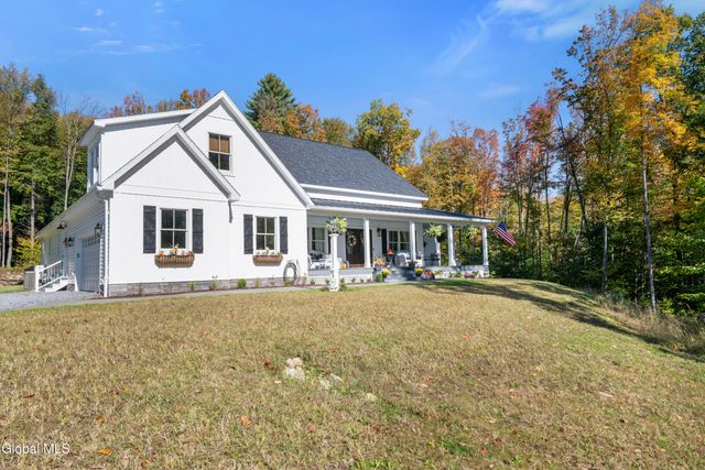 20 Sanford Lane, Kingsbury, NY 12804