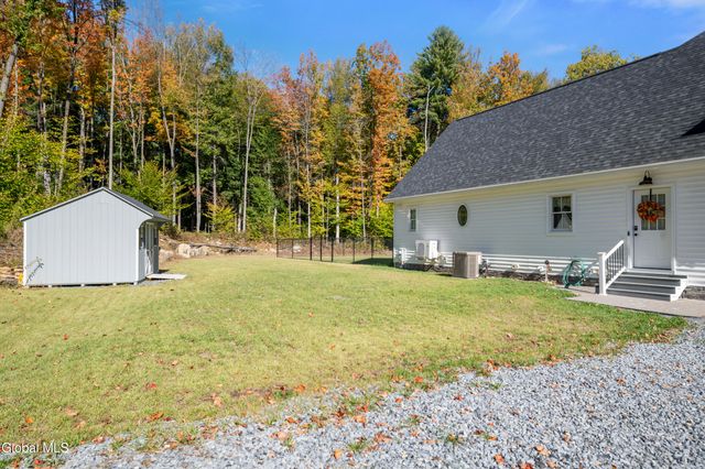 20 Sanford Lane, Kingsbury, NY 12804