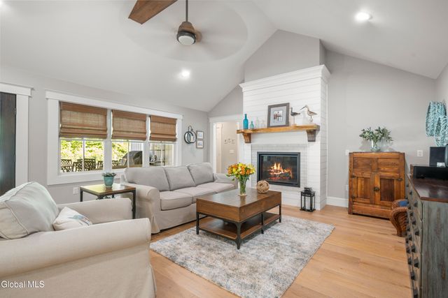 20 Sanford Lane, Kingsbury, NY 12804