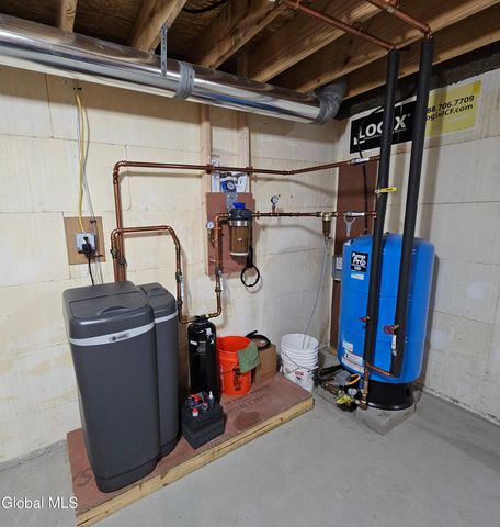 20 Sanford Lane, Kingsbury, NY 12804