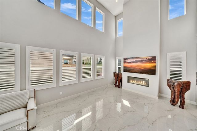 220 Amber Oak, Lake Forest, CA 92630