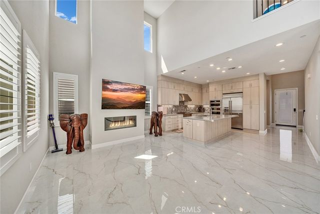 220 Amber Oak, Lake Forest, CA 92630