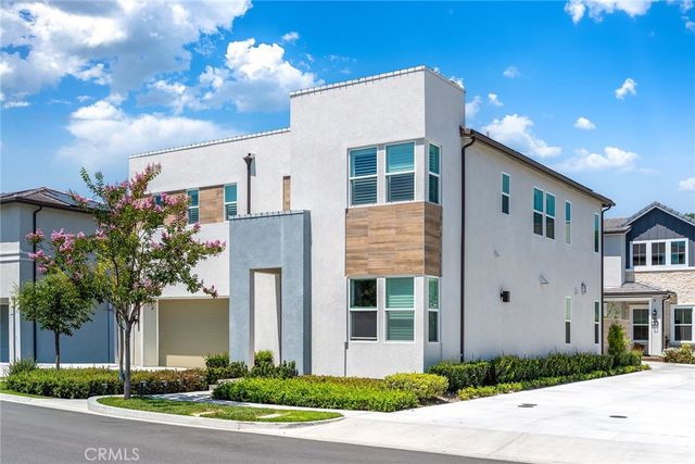 220 Amber Oak, Lake Forest, CA 92630