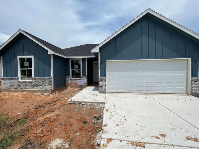 1208 Ada Street, New Waverly, TX 77358