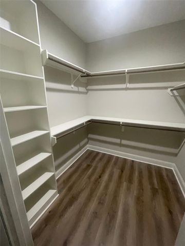 1208 Ada Street, New Waverly, TX 77358