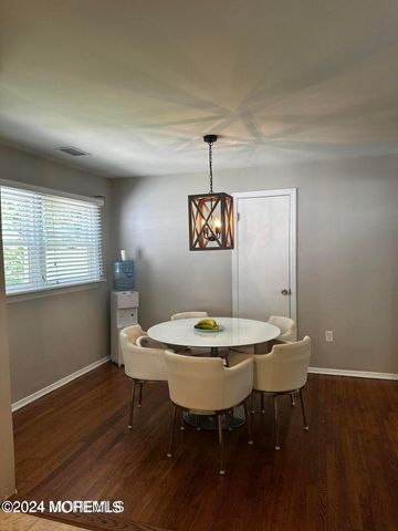 445 Brookside Avenue, Oakhurst, NJ 07755