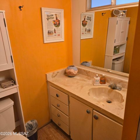 5802 W Box R Street, Tucson, AZ 85713