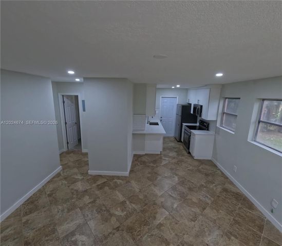 813 SW 29th Street, Fort Lauderdale, FL 33315