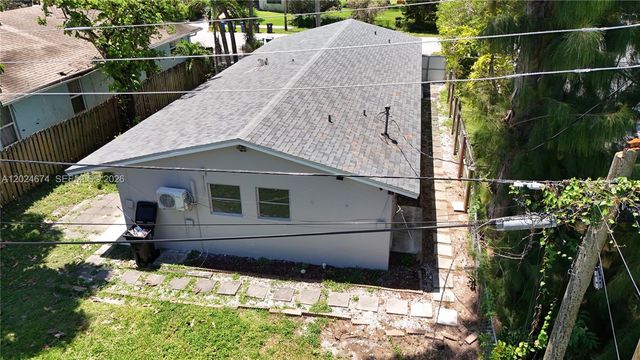 813 SW 29th Street, Fort Lauderdale, FL 33315