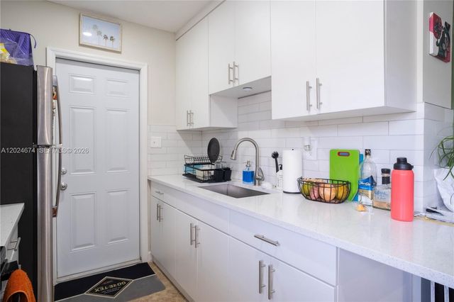 813 SW 29th Street, Fort Lauderdale, FL 33315