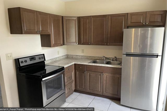 1328 Lee Street, Delray Beach, FL 33444