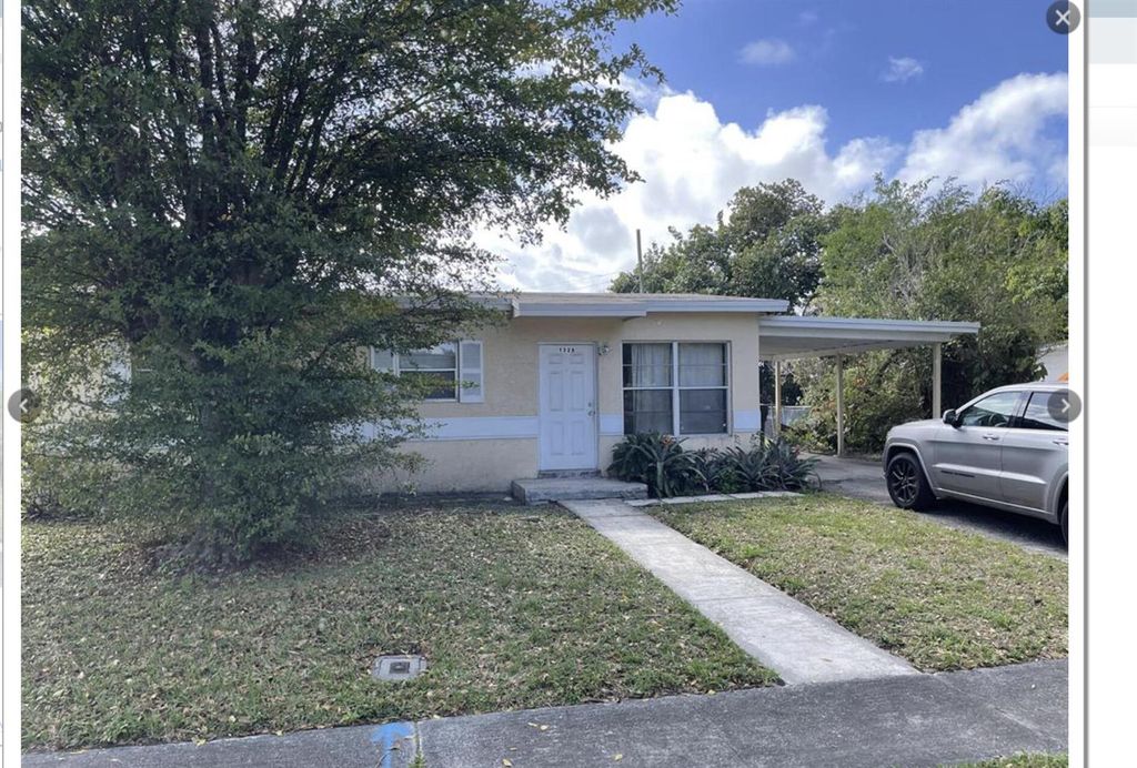 1328 Lee Street, Delray Beach, FL 33444