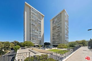 2220 Avenue Of The Stars 2203, Los Angeles, CA 90067