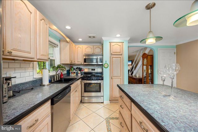 2801 SHIPLEY RD, Philadelphia, PA 19152