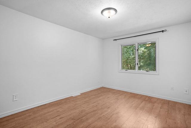 6463 W H Avenue, Oshtemo Twp, MI 49009