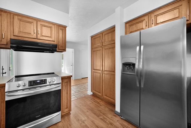 6463 W H Avenue, Oshtemo Twp, MI 49009