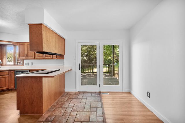 6463 W H Avenue, Oshtemo Twp, MI 49009