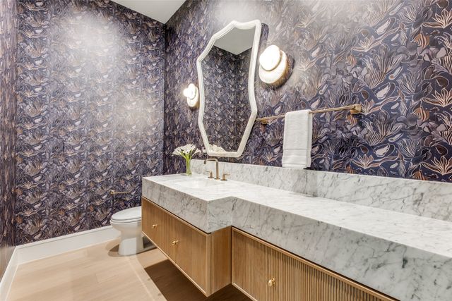 6215 Lafayette Way, Dallas, TX 75230