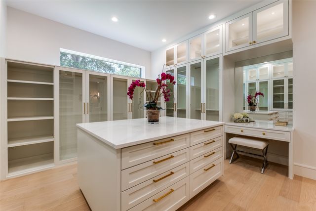 6215 Lafayette Way, Dallas, TX 75230