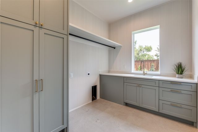 6215 Lafayette Way, Dallas, TX 75230