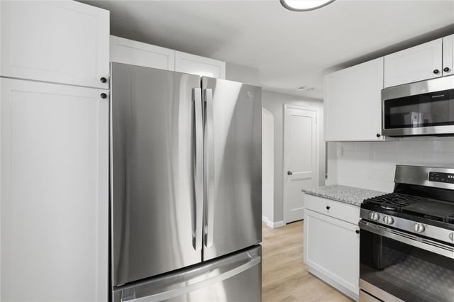 923 Craig St, Mckeesport, PA 15132