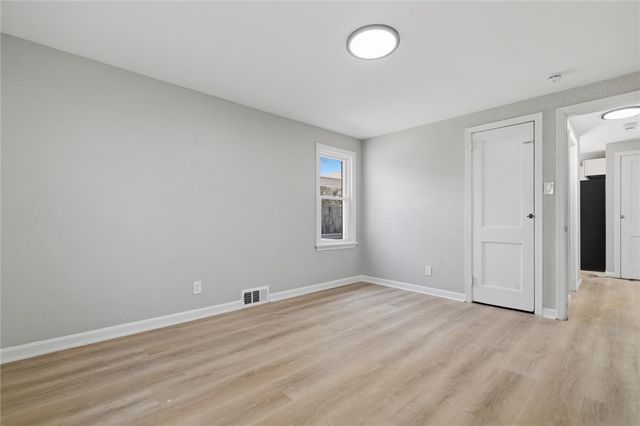 923 Craig St, Mckeesport, PA 15132