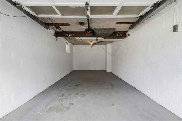 923 Craig St, Mckeesport, PA 15132