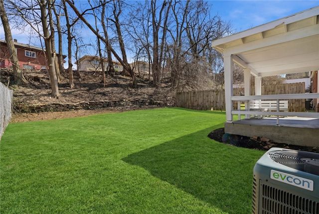 923 Craig St, Mckeesport, PA 15132