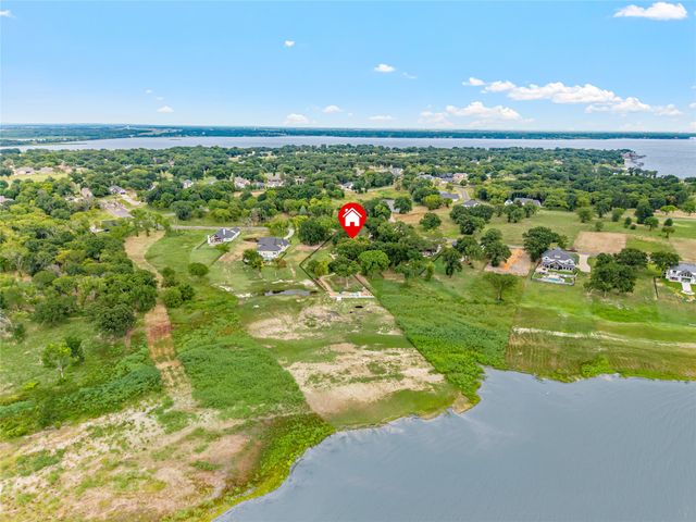 1518 Shoreline Drive, Mabank, TX 75143