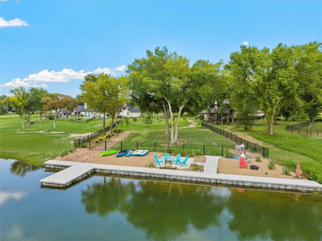 1518 Shoreline Drive, Mabank, TX 75143