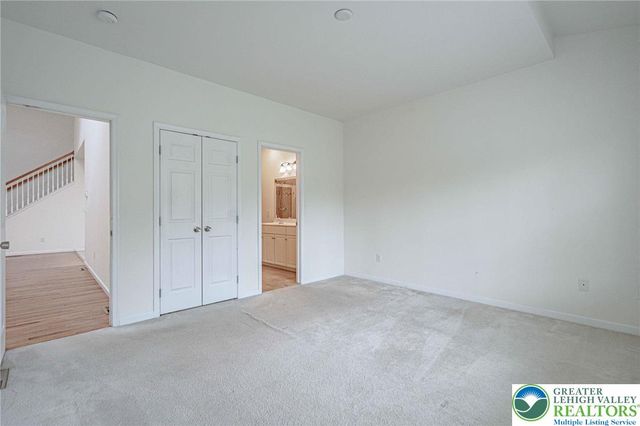 5127 Dogwood Trail, Upper Macungie Twp, PA 18104
