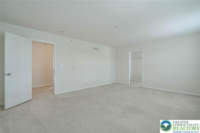 5127 Dogwood Trail, Upper Macungie Twp, PA 18104