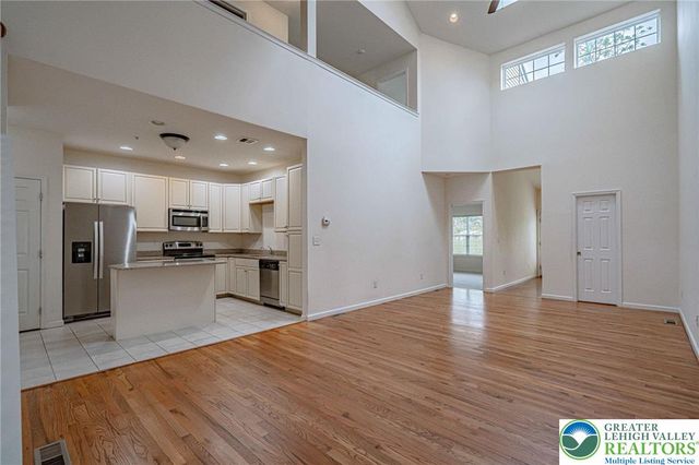 5127 Dogwood Trail, Upper Macungie Twp, PA 18104