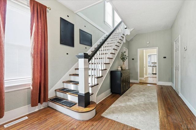 227 Denver Ave, Lynchburg, VA 24503