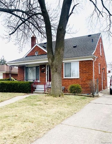 17334 Sprenger Avenue, Eastpointe, MI 48021