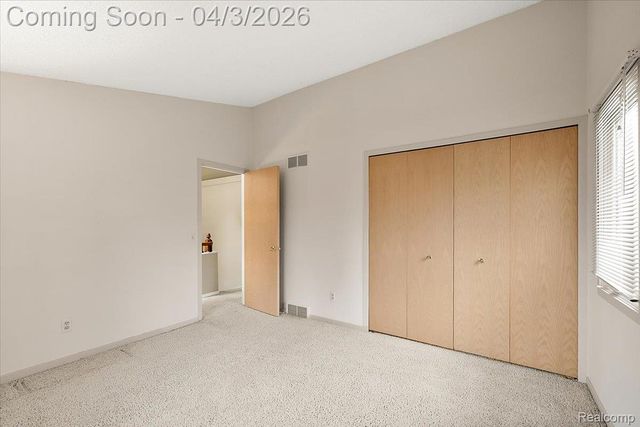 1672 Devonshire Drive, Troy, MI 48098