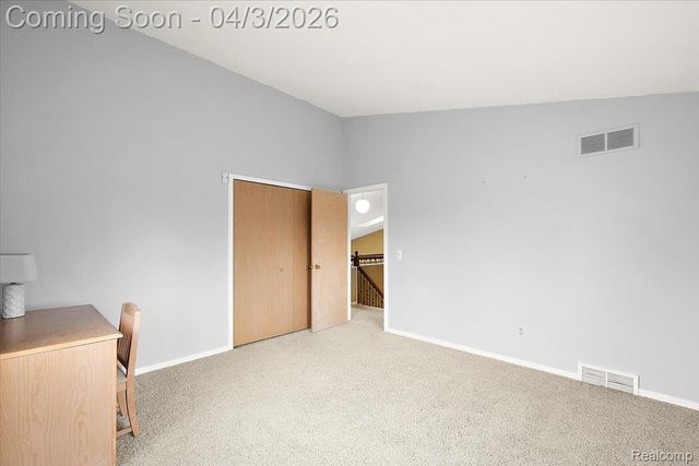 1672 Devonshire Drive, Troy, MI 48098