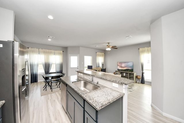 13323 Colina Meadows Lane, Houston, TX 77048