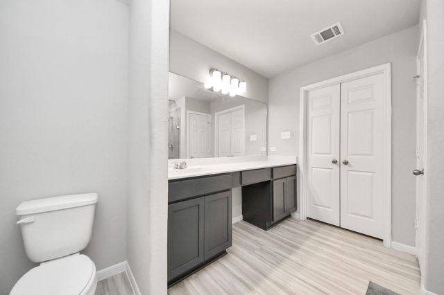 13323 Colina Meadows Lane, Houston, TX 77048