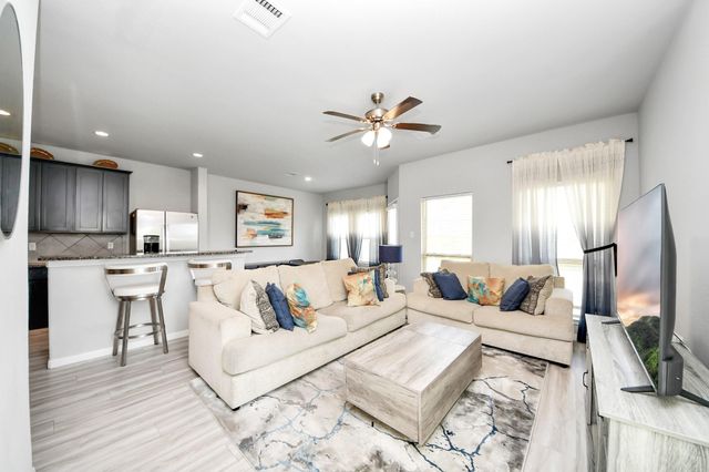 13323 Colina Meadows Lane, Houston, TX 77048