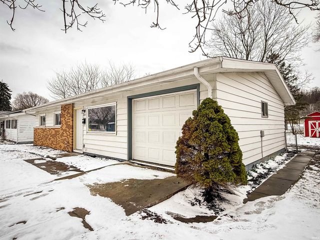 1917 Panama Street, Mishawaka, IN 46544