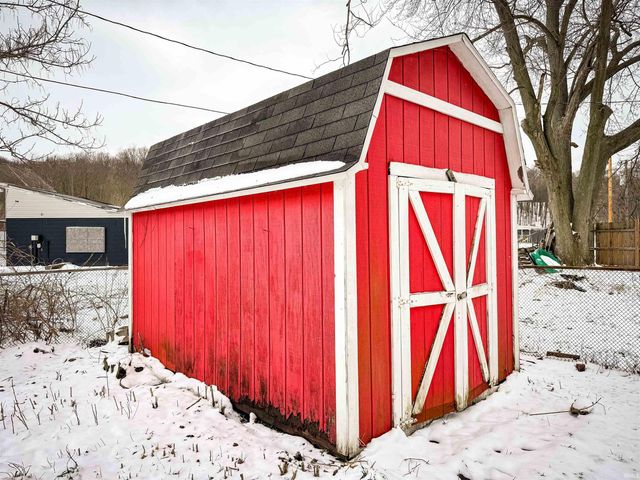 1917 Panama Street, Mishawaka, IN 46544