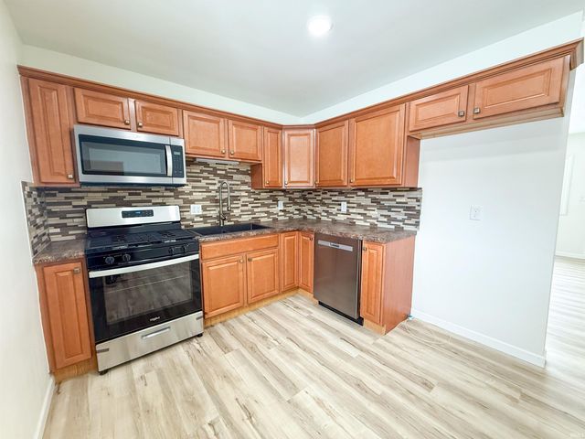 1917 Panama Street, Mishawaka, IN 46544