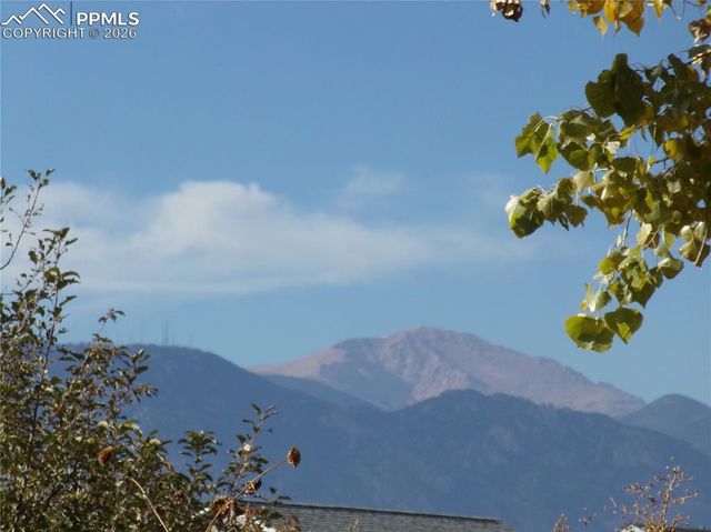 895 Rancher Drive, Fountain, CO 80817