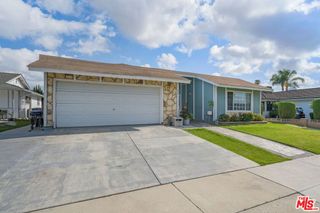 424 E Moorehaven Drive, Carson, CA 90746